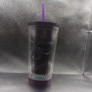 Cool Gear 18 fl oz Skull Pop Light Plastic Tumbler. Purple Base & Straw